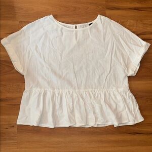 SHEIN White Keyhole Back Peplum Top